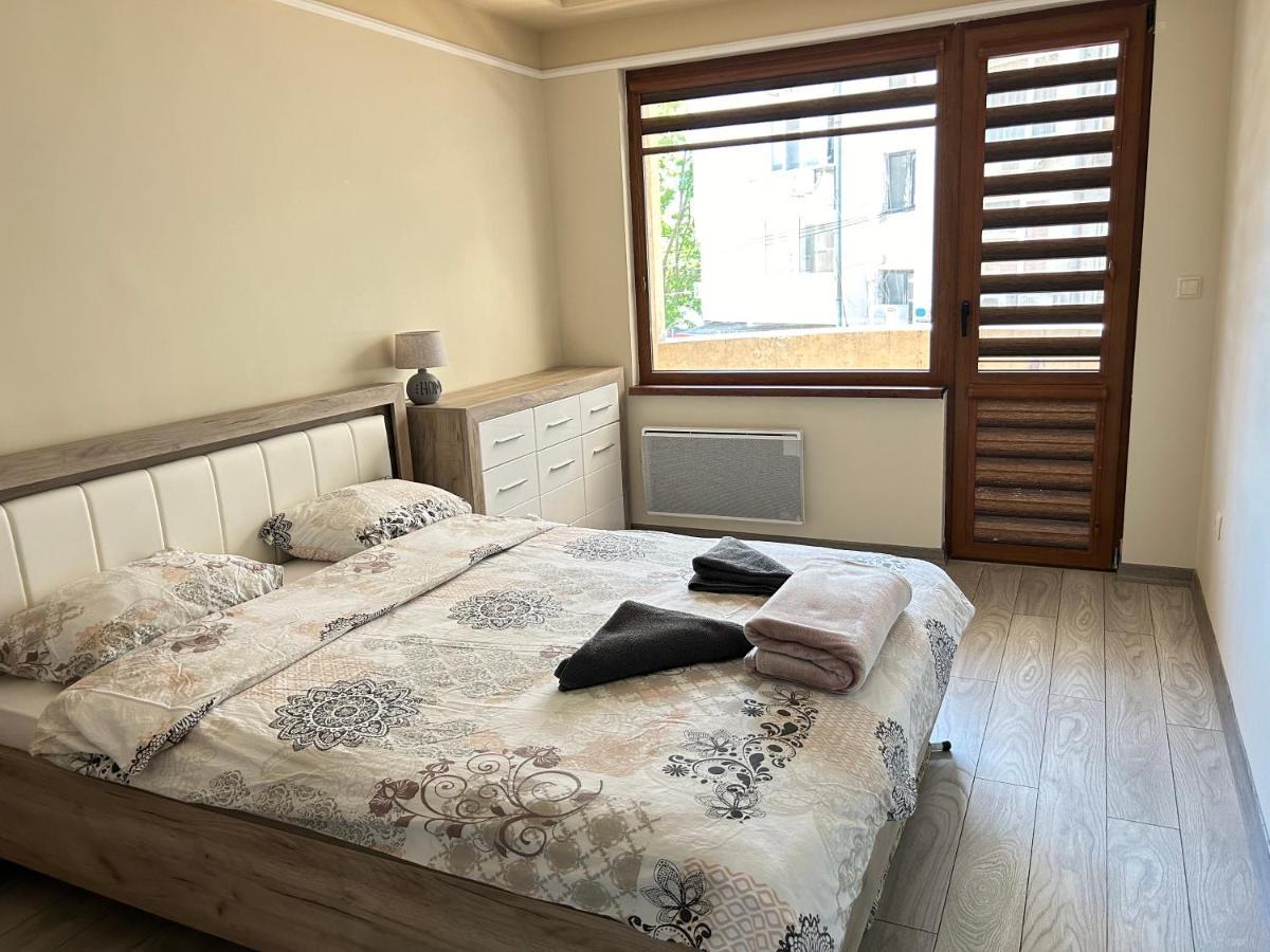 Apartament Deluxe Karina-Free Parking Μπουργκάς Εξωτερικό φωτογραφία