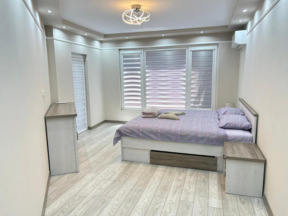 Apartament Deluxe Karina-Free Parking Μπουργκάς Εξωτερικό φωτογραφία